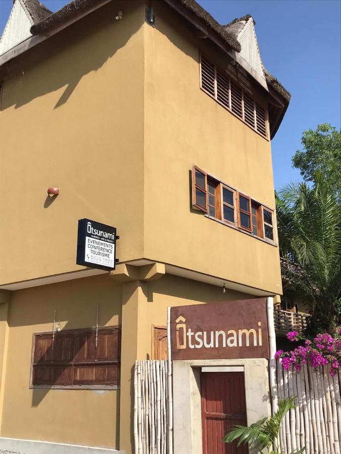 Hotel Otsunami ロメ エクステリア 写真